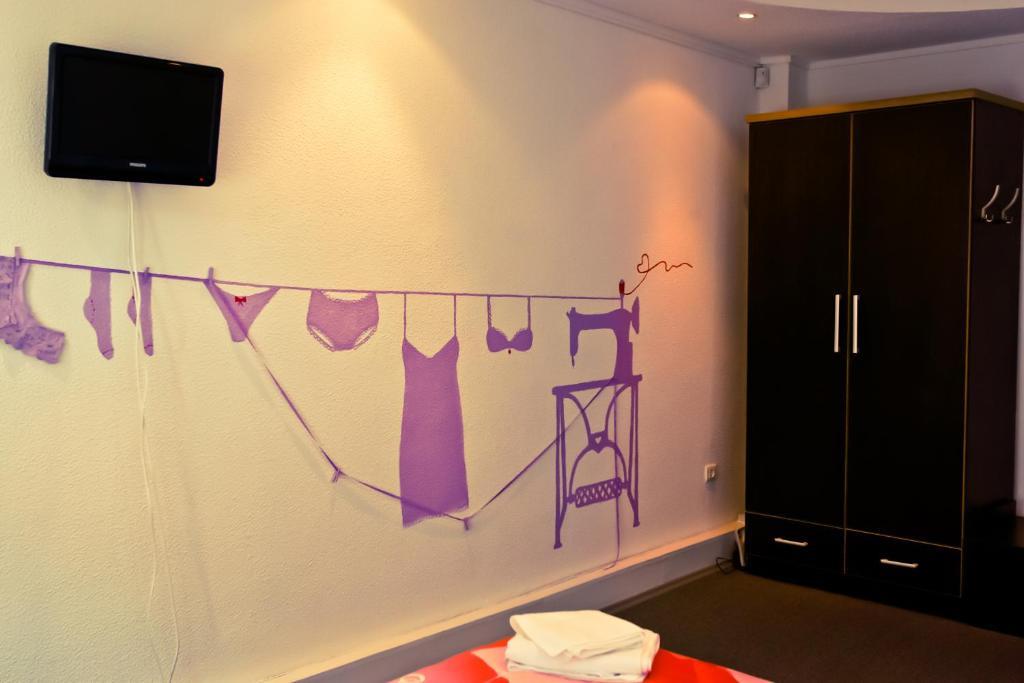 Hostel Del Pozitiff Lviv Quarto foto